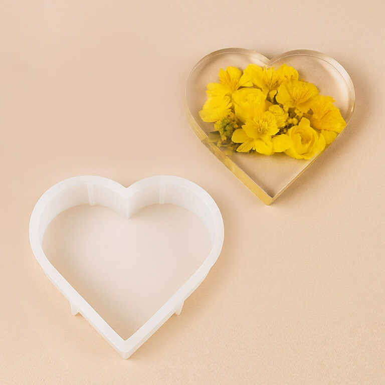 Moule en silicone cœur de haute qualité pour créer avec de la résine époxy - 19,5 x 16,5 cm