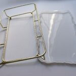 Support rectangulaire en métal pour plateau