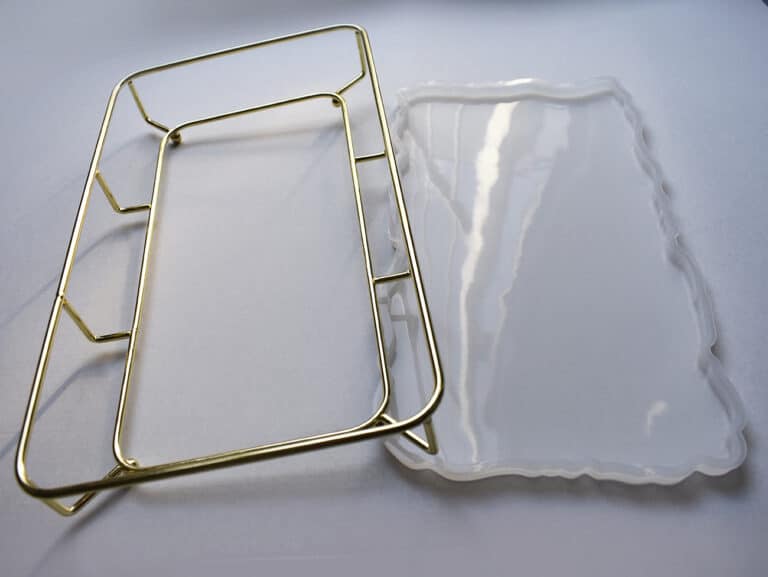 Support rectangulaire en métal pour plateau