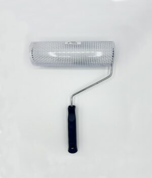 Rouleau à aiguilles anti-bulles pour le revêtement en résine des surfaces et des sols - Grand 23cm