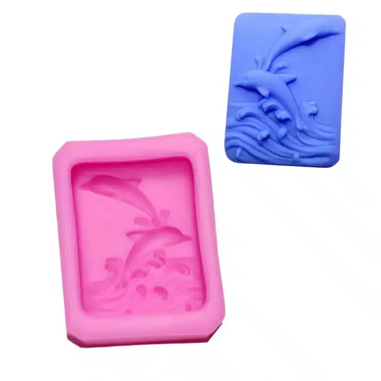 Moule Carré avec Dauphins pour Savon Artisanal (6,6 x 4,8 x 2,1h cm) : une belle alternative pour votre Savon Fait Maison !
