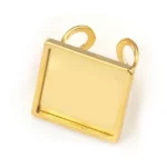 Bague avec Bézel Ouvert Carré en Acier Inoxydable - Argentée